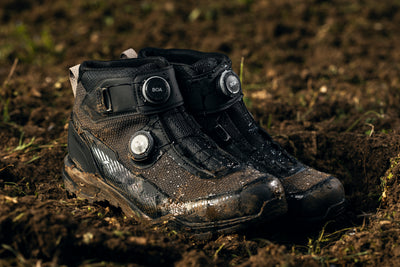 #カラー_ブラック