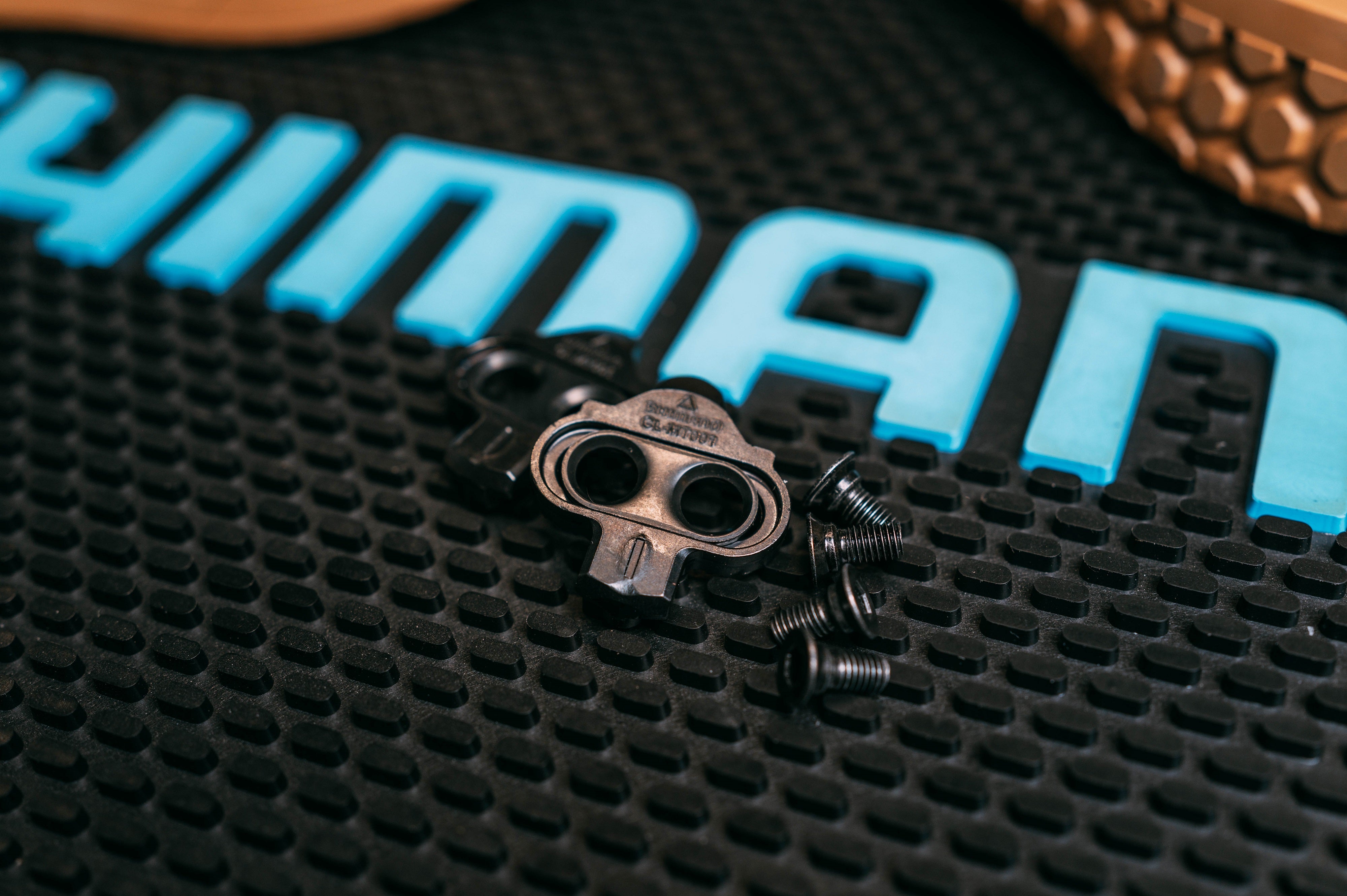 支給品　Lotto Jumbo　背中メッシュ　サイクルジャージ　SHIMANO シマノ《公式》サイクリングオンラインストア