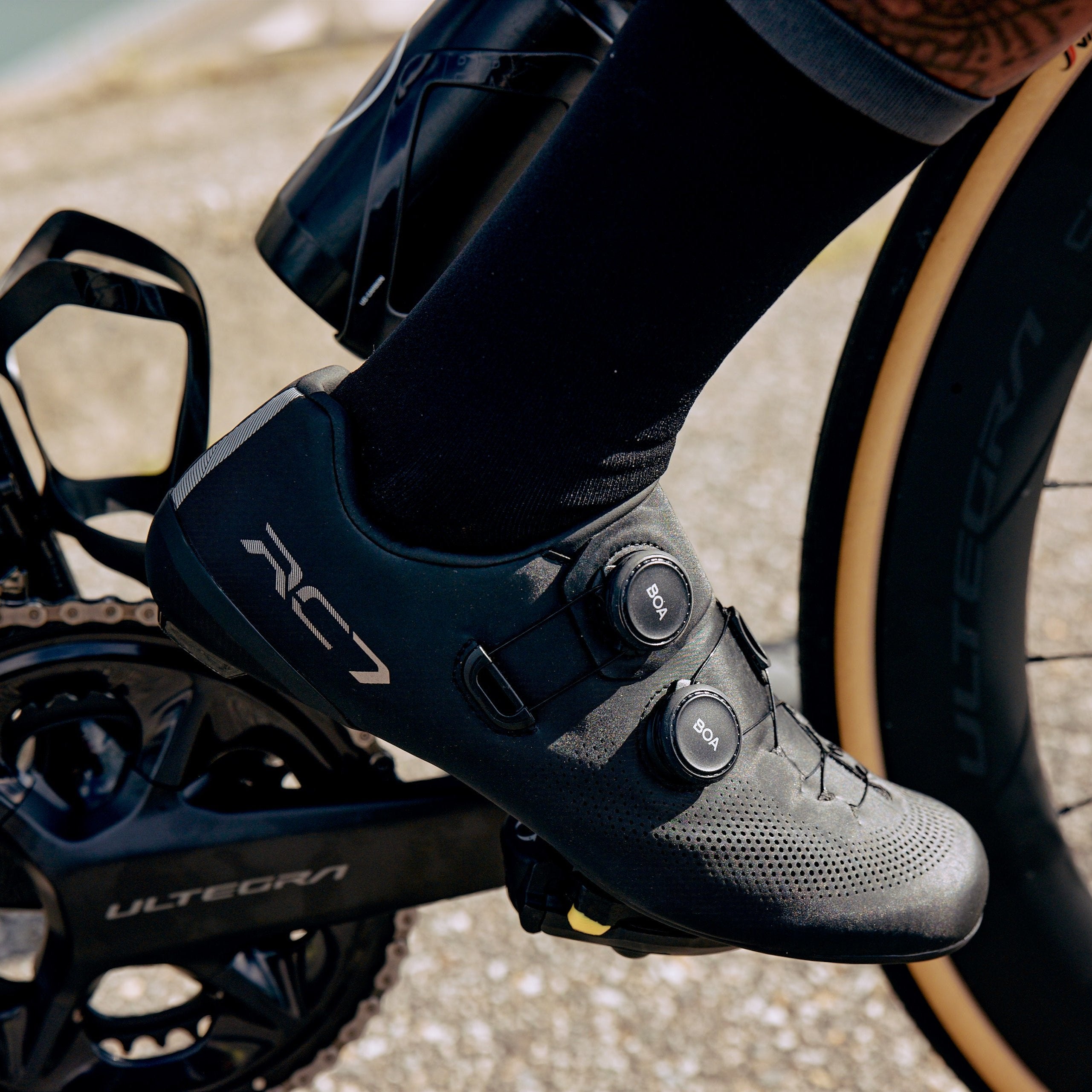 シマノ RC901 40.5サイズ ワイド 限定色オーロラ NEW・RCシリーズ