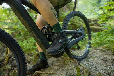 #カラー_ブラック