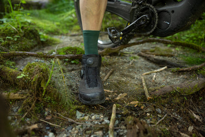 #カラー_ブラック