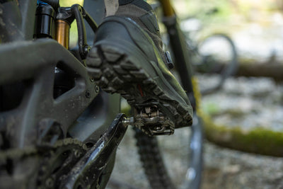 #カラー_ブラック